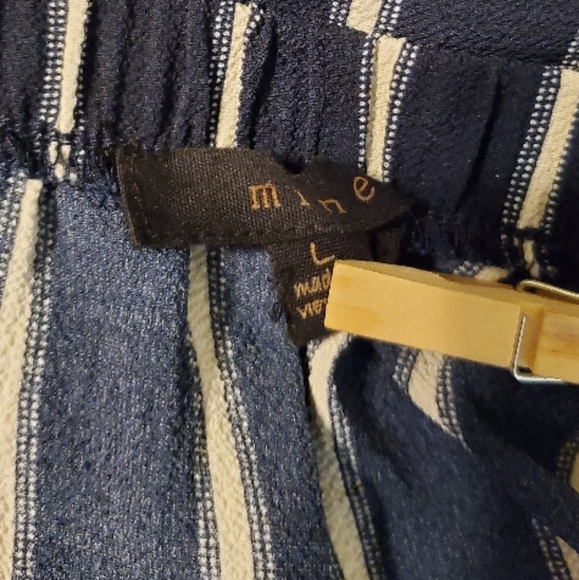 Navy Blue Striped Off-Shoulder Flare Midi Blouse Ruffle Cuffs Mint Condition - Picture 14 of 14